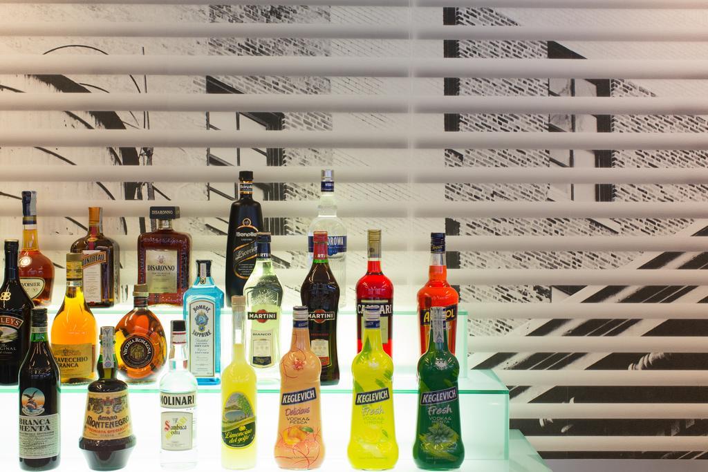 Street Hotel Комаккьо Экстерьер фото